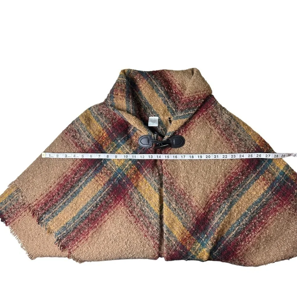 NWT New Directions Plaid Toggle Wrap Poncho